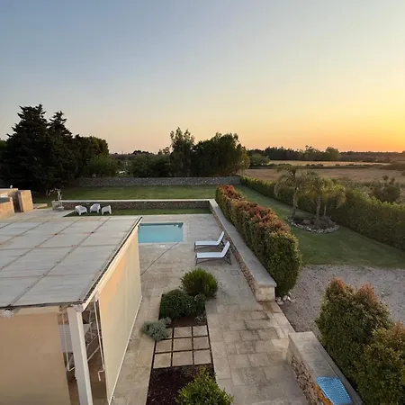 Villa Malepe Con Piscina Torre dell'Orso